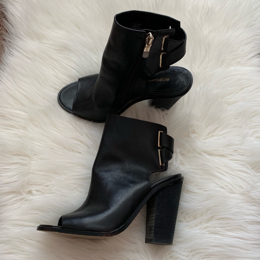 BCBG peep toe bootie size 6